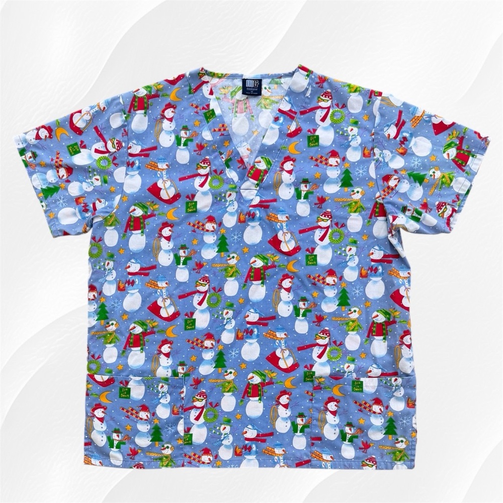 Medgear Multi-Outfitted Snowman Print Scrubs Top Medical Uniform ~ Unisex Medium